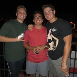 Meet your Posher, Drew